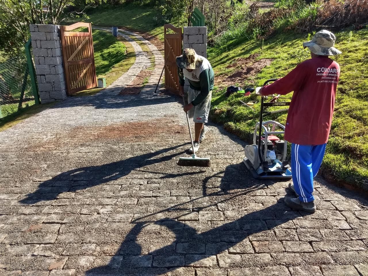 calçamento pedra paralelepipedo didi-pedras  